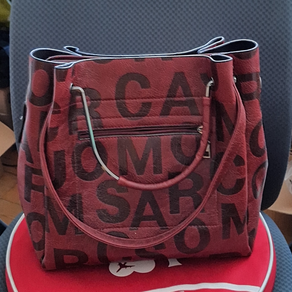 65.Split Leather Pattern Letter Handbag. NWNT